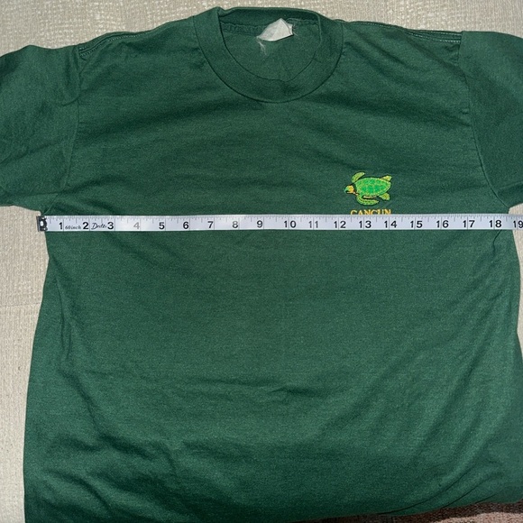 Vintage Cancun Turtle Green Graphic T-Shirt Single Stitch - Picture 6 of 8